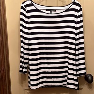 Boat-neck blouse in heavy jersey knit.